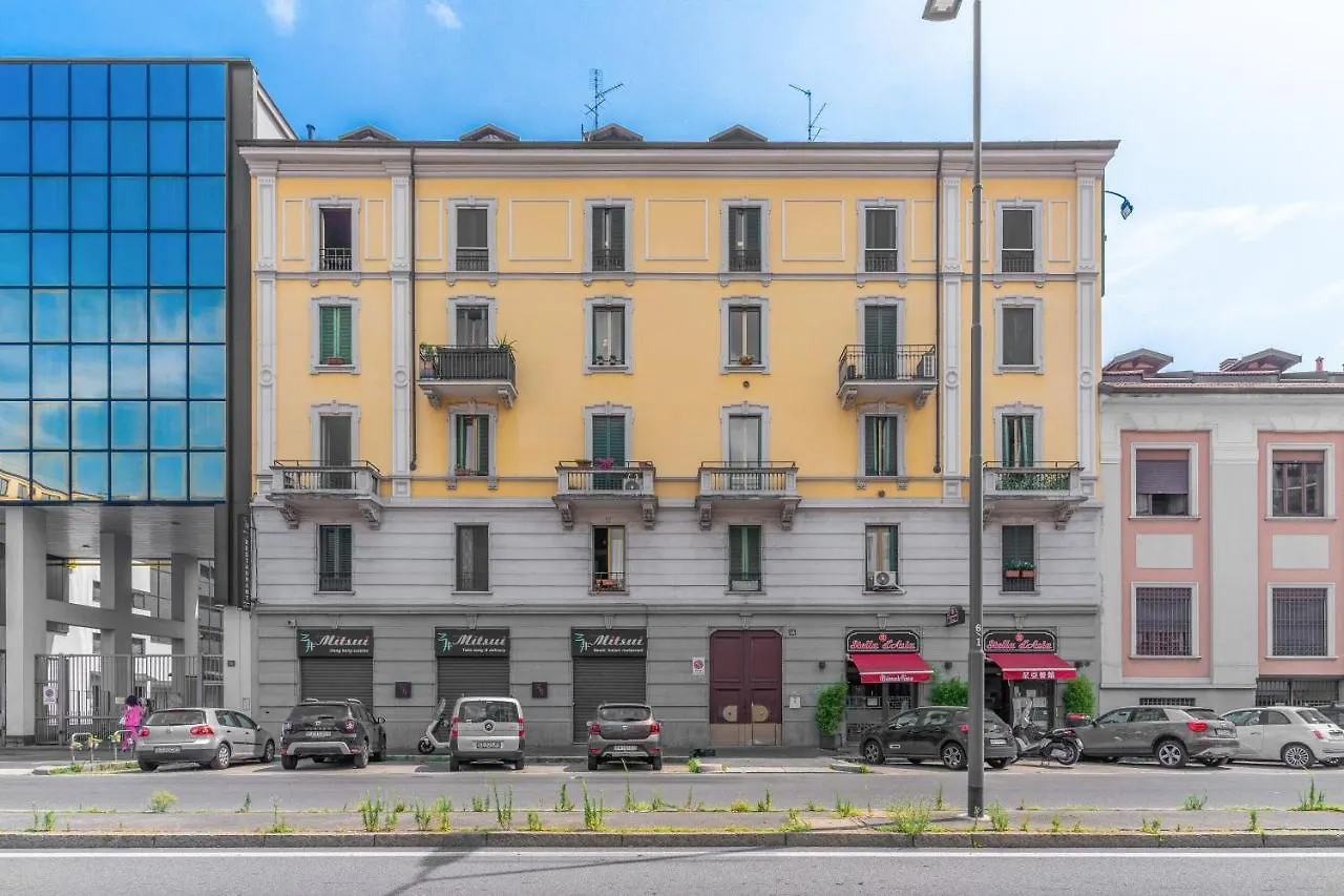 Br14 - 10 Minutes From The Duomo - Exclusive Home contacts